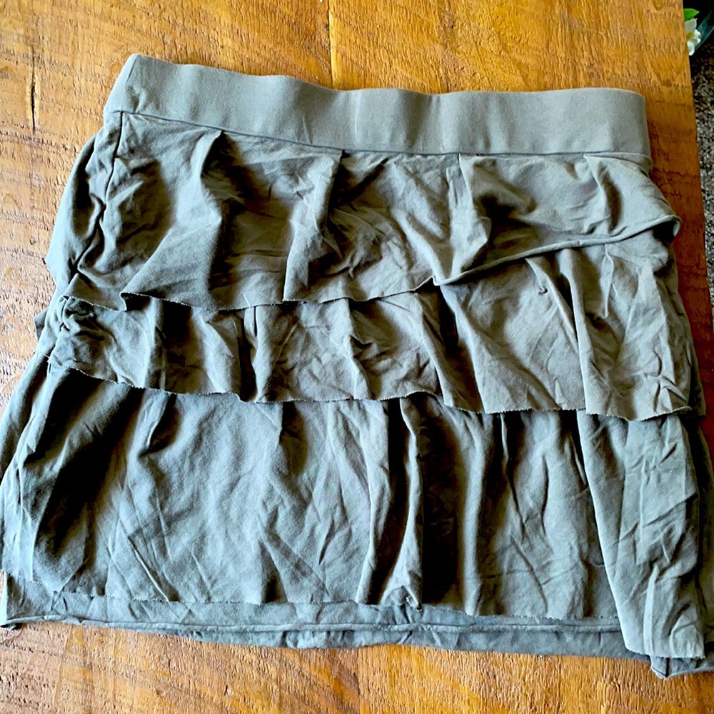 Loft ruffle skirt